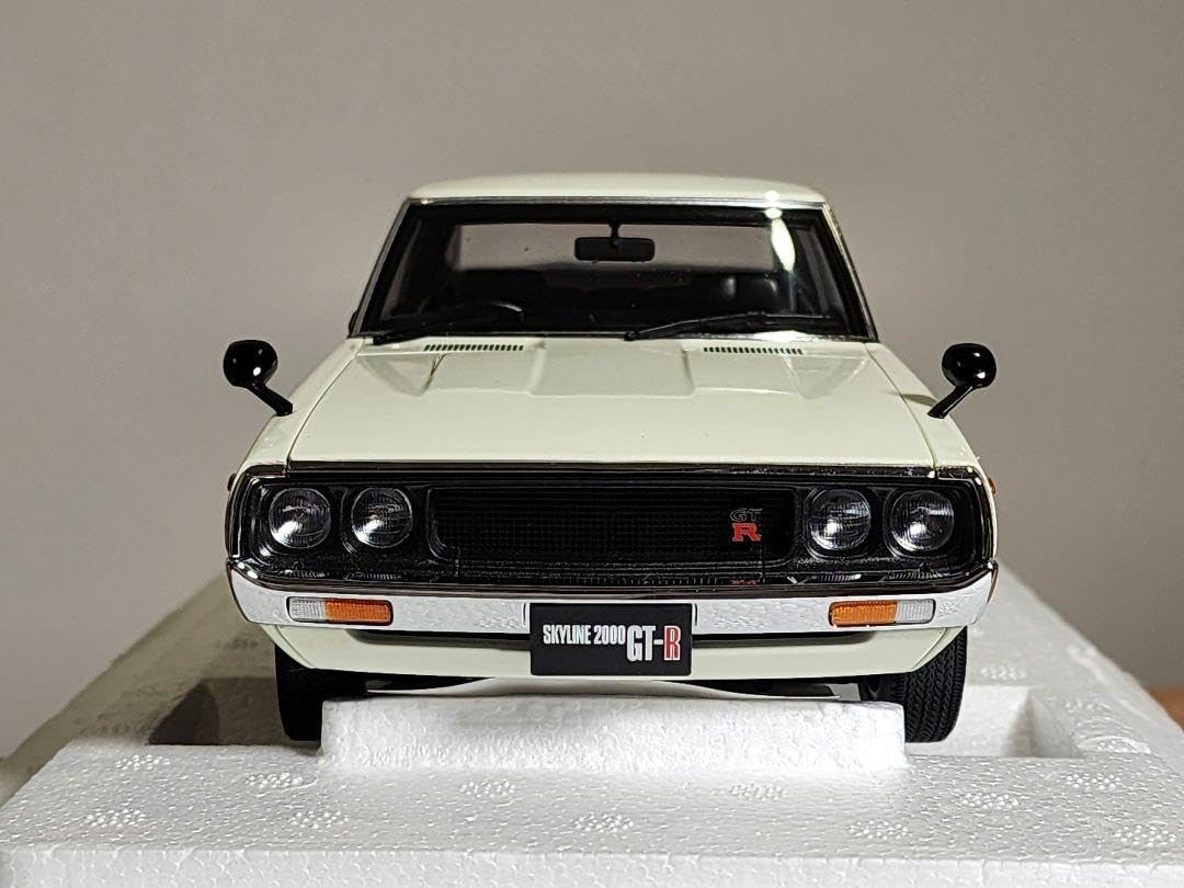 未開封 オートアート 1/18スカイライン GT-R ケンメリ ホワイト 未開封 オートアート 1/18スカイライン GT-R ケンメリ ホワイト